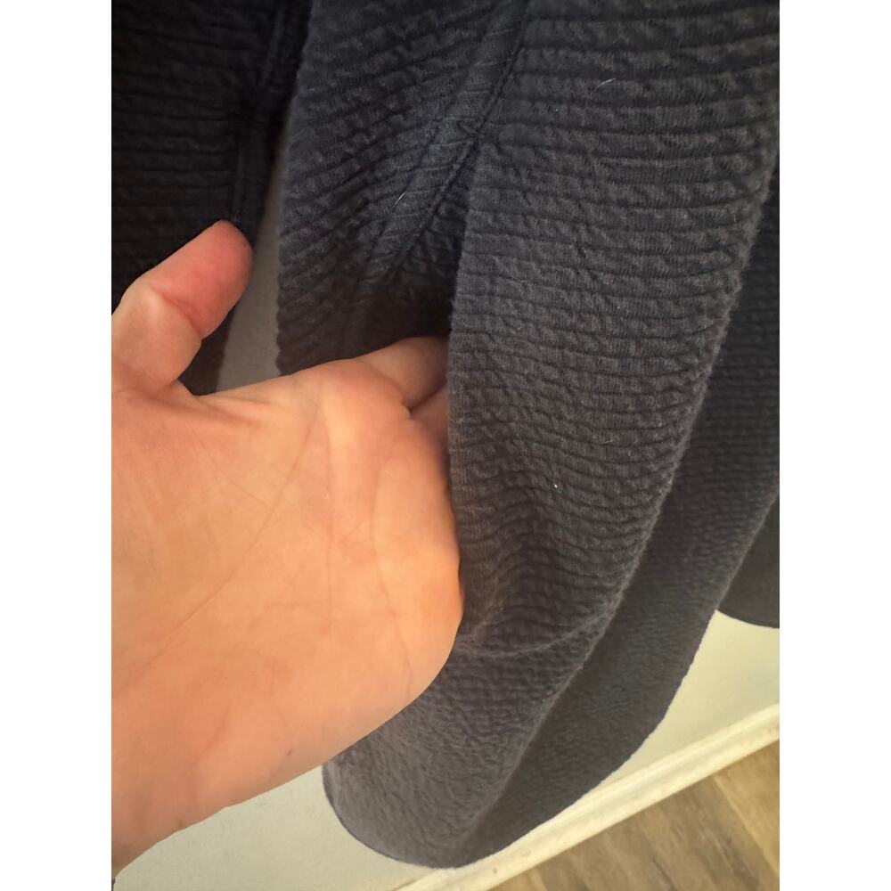 lululemon black on repeat women's jacket size 8 ribbed texture - Picture 2 of 6